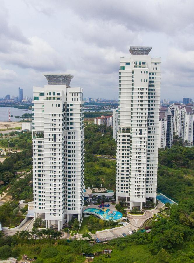 Resor Marina View